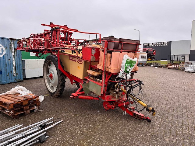 Vicon - 1992 - ls 2201 - veldspuit - afbeelding 9 van  13