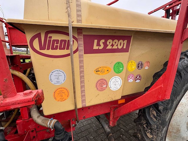 Vicon - 1992 - ls 2201 - veldspuit - afbeelding 5 van  15