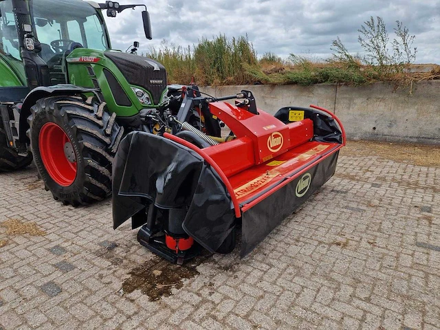 Vicon - 2023 - extra 332 xf - frontmaaier - afbeelding 2 van  6