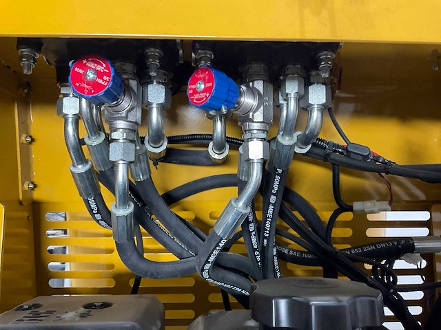Vicsec - 2025 - vc1200 - gronddumper - afbeelding 17 van  26