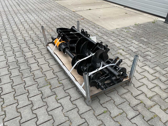 Vicsec qty8 graafbakken set voorladers en accessoires - afbeelding 15 van  15
