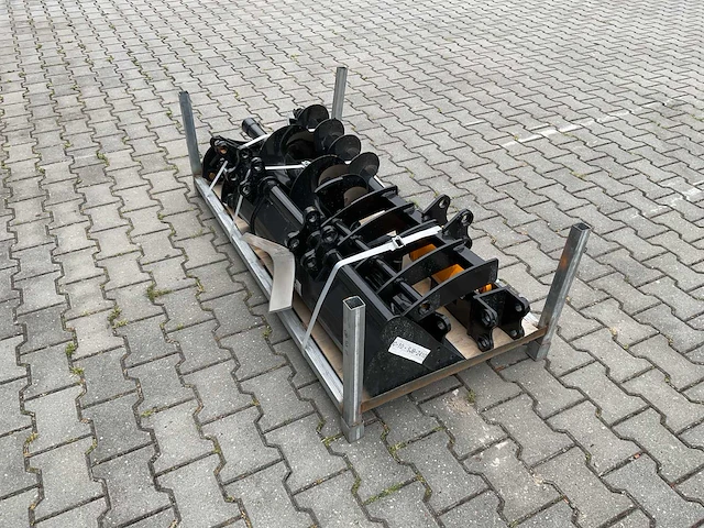 Vicsec qty8 graafbakken set voorladers en accessoires - afbeelding 11 van  15