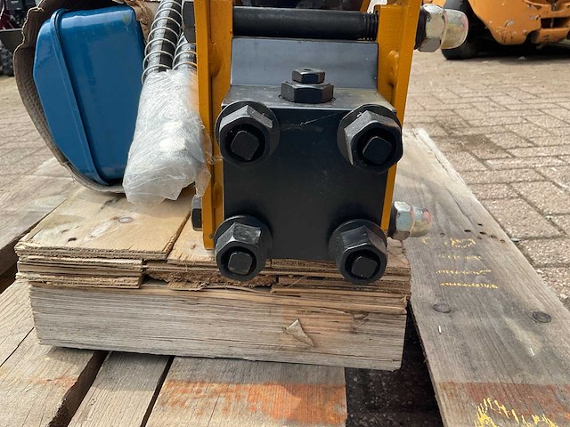 Vicsec sb05 hydraulische breekhamer voorzetapparatuur - afbeelding 9 van  10
