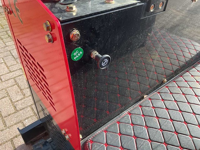 Vicsec vc13 rood minigraafmachine - afbeelding 5 van  16