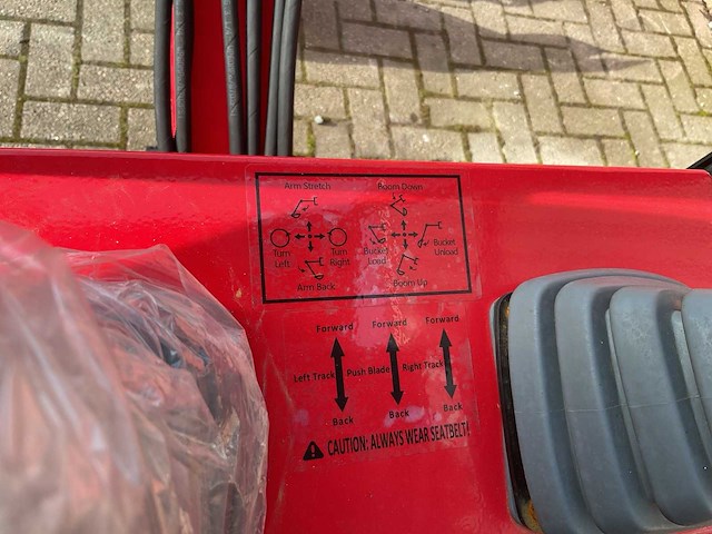 Vicsec vc13 rood minigraafmachine - afbeelding 6 van  16