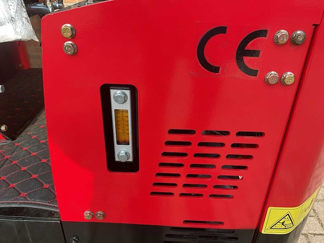Vicsec vc13 rood minigraafmachine - afbeelding 7 van  16