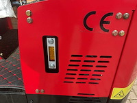 Vicsec vc13 rood minigraafmachine - afbeelding 7 van  16