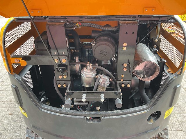 Vicsec vc20 by kubota minigraafmachine - afbeelding 5 van  21
