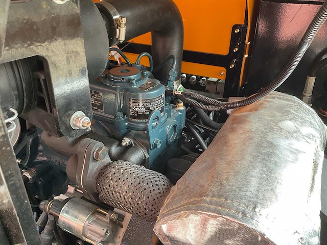 Vicsec vc20 by kubota minigraafmachine - afbeelding 6 van  21
