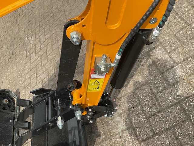 Vicsec vc20 by kubota minigraafmachine - afbeelding 8 van  21
