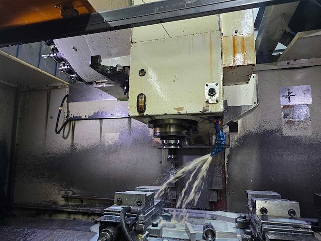 Victor - 2002 - v center 125 - verticale machinecentra - afbeelding 4 van  16