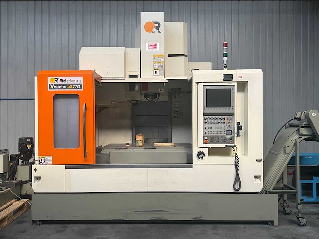 Victor - vcenter a110 - cnc vertical machining centre - 2009 - afbeelding 1 van  7