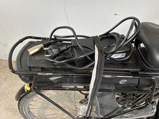 Victoria classic elektrische fiets - afbeelding 5 van  6