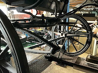 Victoria paarden koets - afbeelding 16 van  16