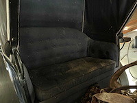 Victoria paarden koets - afbeelding 9 van  16