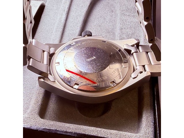 Victorinox automatisch herenhorloge - swiss army s.a.w. model - afbeelding 9 van  9