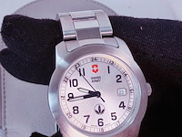 Victorinox special edition swiss army horloge - red cross shield