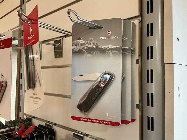 Victorinox / swiza / redcliffs zakmessen - afbeelding 7 van  12