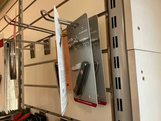 Victorinox / swiza / redcliffs zakmessen - afbeelding 8 van  12