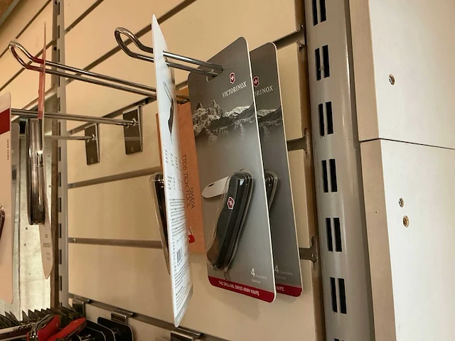 Victorinox / swiza / redcliffs zakmessen - afbeelding 8 van  12