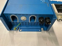 Victron 12v 2000va omvormer - afbeelding 2 van  4