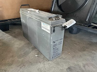 Victron agm 12v / 200ah accupack - afbeelding 2 van  3