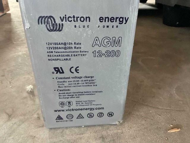 Victron agm 12v / 200ah accupack - afbeelding 3 van  3