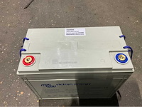 Victron agm accu maritieme electronica - afbeelding 1 van  3