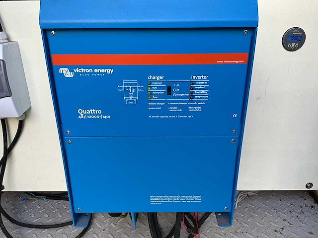 Victron-energie 10 ft batterij-container - afbeelding 7 van  22