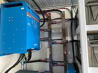 Victron-energie 10 ft batterij-container - afbeelding 13 van  22
