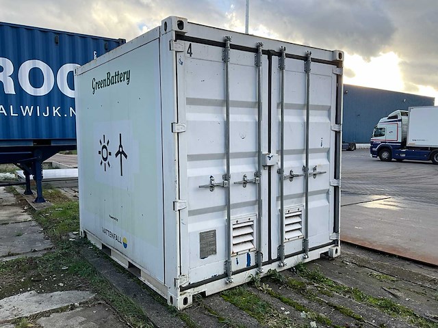 Victron-energie 10 ft batterij-container - afbeelding 16 van  22