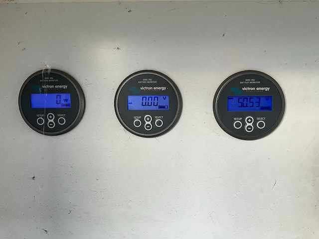 Victron-energie 10 ft batterij-container - afbeelding 21 van  22