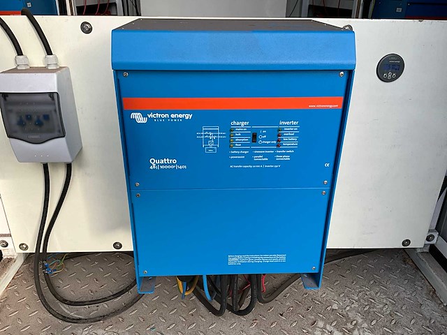 Victron-energie 10 ft greenbatterij 50-container - afbeelding 13 van  22