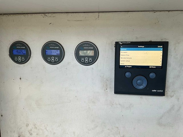 Victron-energie 10 ft greenbatterij 50-container - afbeelding 19 van  22