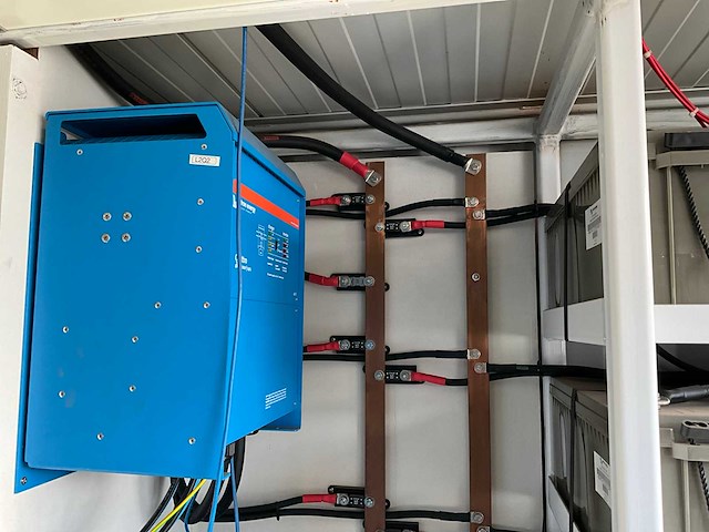 Victron-energie 10 ft greenbatterij 50-container - afbeelding 8 van  20