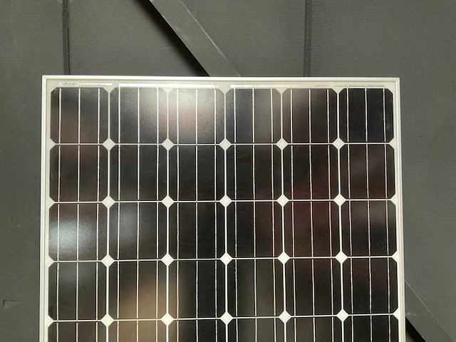 Victron energy - spm300-24/3a - zonnepanelen (2x) - afbeelding 2 van  8