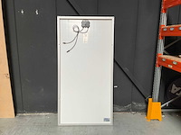 Victron energy - spm300-24/3a - zonnepanelen (2x) - afbeelding 6 van  8