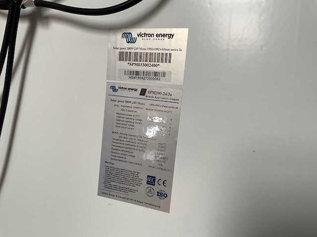 Victron energy - spm300-24/3a - zonnepanelen (2x) - afbeelding 7 van  8