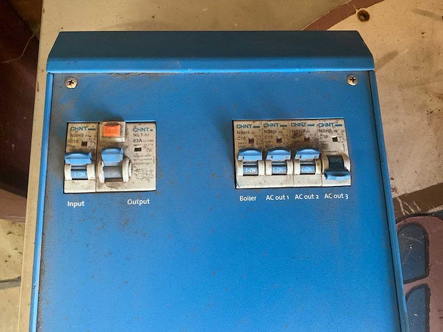 Victron energy easyplus compact acculader - afbeelding 2 van  3