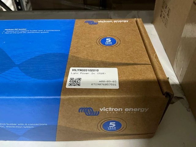 Victron energy lynx power in m10 - afbeelding 2 van  4