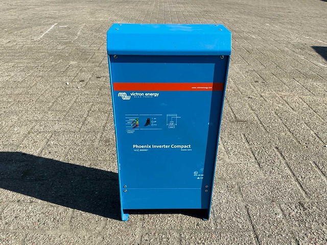 Victron energy phoenix 12/2000 inverter - afbeelding 1 van  7