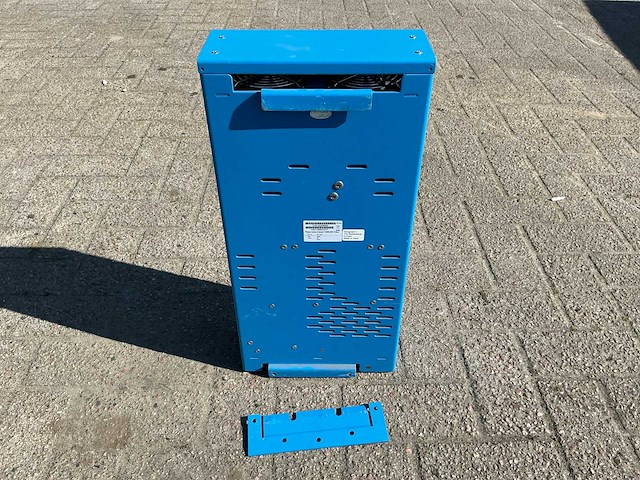 Victron energy phoenix 12/2000 inverter - afbeelding 3 van  7
