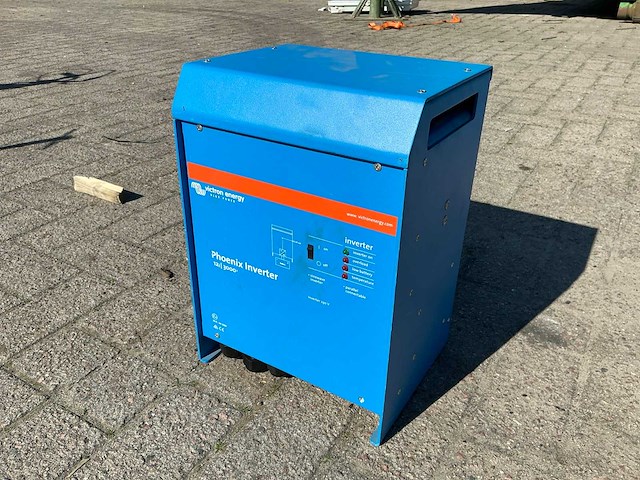 Victron energy phoenix 12/3000 inverter - afbeelding 2 van  8
