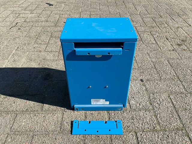 Victron energy phoenix 12/3000 inverter - afbeelding 4 van  8