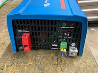 Victron inverter 12 / 375 omvormer - afbeelding 4 van  6