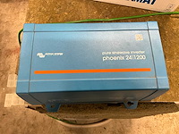 Victron phoenix 24 / 1200 omvormer - afbeelding 1 van  5