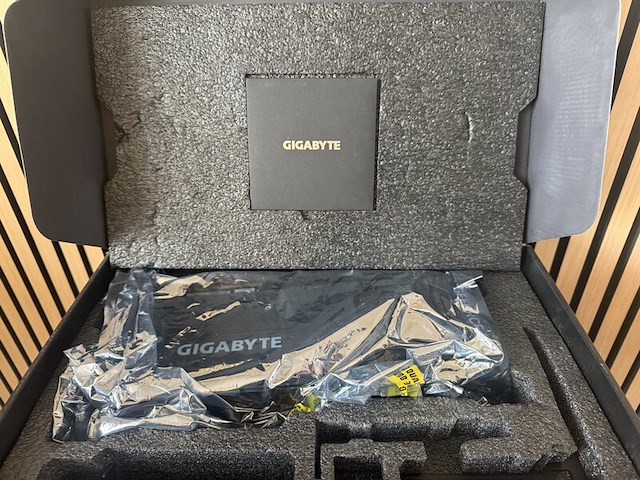 Video kaart, gigabyte, geforce rtx 4090 4 - afbeelding 8 van  8