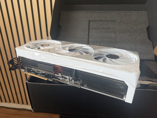 Videokaart, gigabyte, aero oc geforce rtx 4090 5 - afbeelding 5 van  7