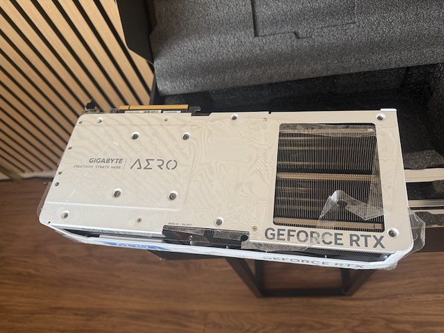 Videokaart, gigabyte, aero oc geforce rtx 4090 5 - afbeelding 6 van  7