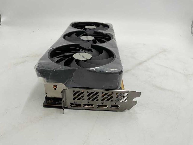 Videokaart, gigabyte, geforce rtx 4090 - afbeelding 2 van  17